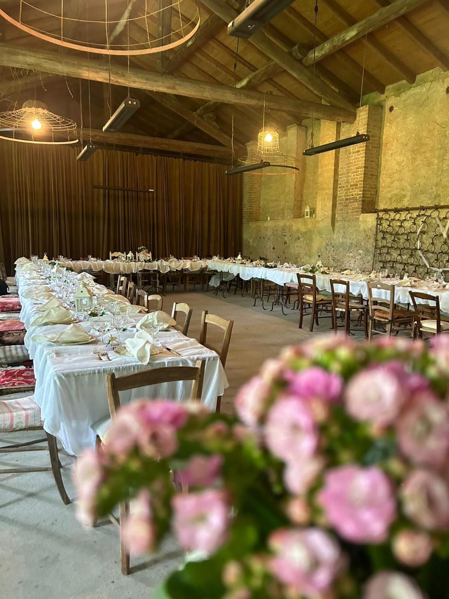 Locanda Dei Melograni Gossolengo Exteriör bild