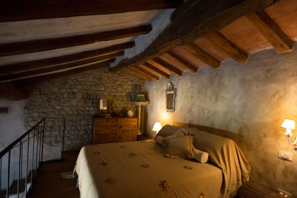 Locanda Dei Melograni Gossolengo Exteriör bild