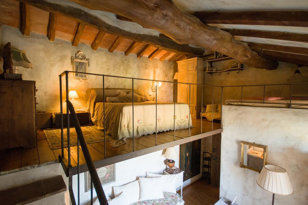 Locanda Dei Melograni Gossolengo Exteriör bild